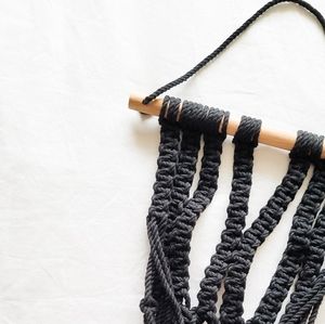 Macrame plant holder🪴